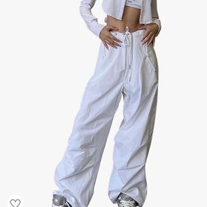Baggy Parachute pants white